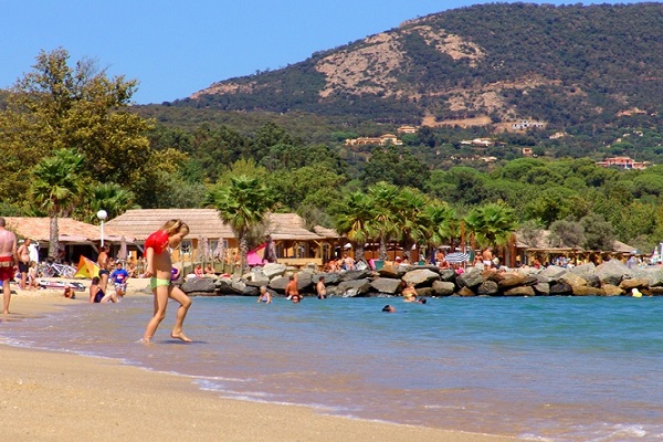 /campings/francia/provenza-alpes-costa-azul/var/Les Prairies de la Mer/cpg-prairies-de-la-mer-4.JPG
